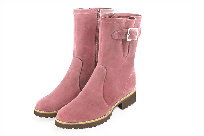 Bottines élégantes et raffinées avec des boucles sur le côté, coloris rose vieux rose. Bout rond. Semelle gomme plat. Personnalisation : Choix des cuirs, des couleurs et des talons. Cou-de-pied sur mesure. - Florence KOOIJMAN